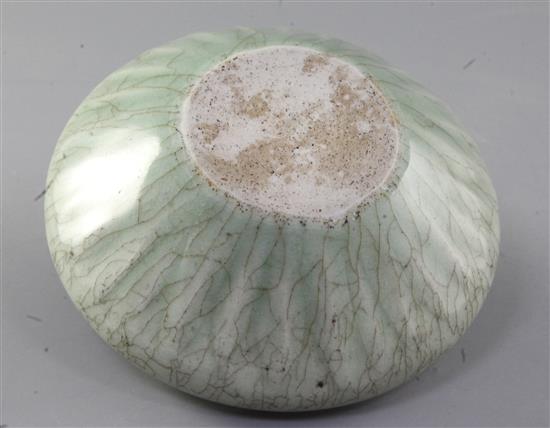 A Chinese Longquan celadon bowl, Song - Yuan dynasty, diameter 15cm